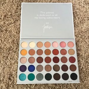 Jaclyn Hill X Morphe Eyeshadow Palette